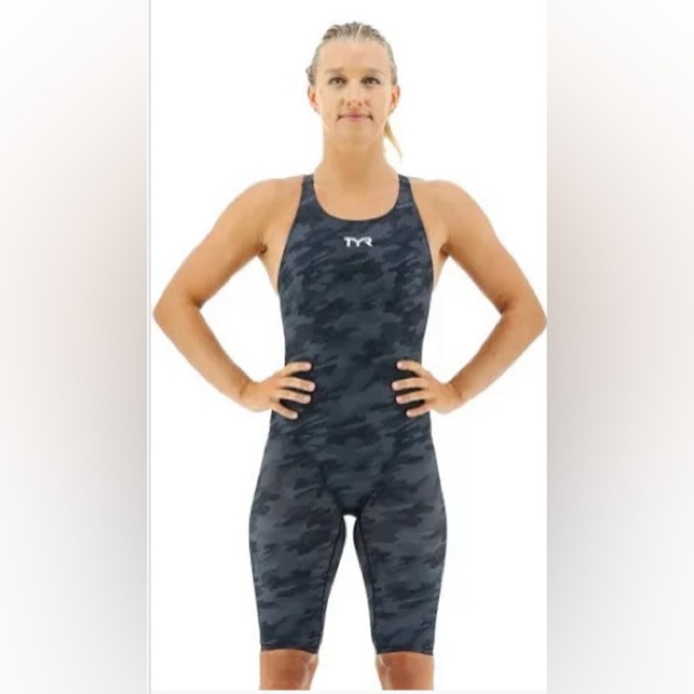 TYR Women's Thresher Camo Open Back Swimsuit